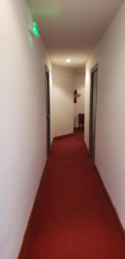 Hotel Du Touring Saint-Céré Kültér fotó